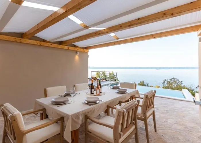 Silvana By Guide Villa