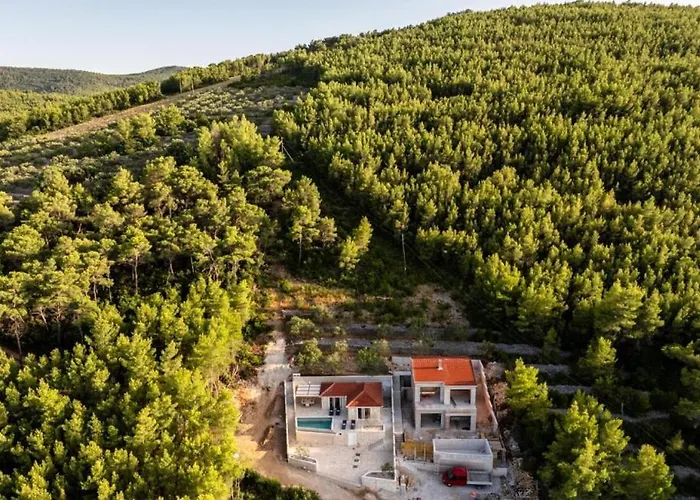 Silvana By Guide * Blato (Korcula)