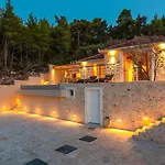 Silvana By Guide * Blato (Korcula)