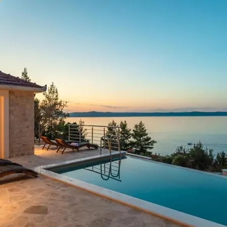 Silvana By Guide * Blato (Korcula)