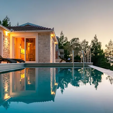 Villa Silvana By Guide *