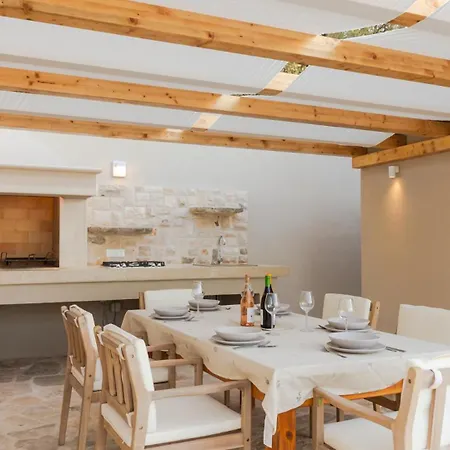 Silvana By Guide * Blato (Korcula)