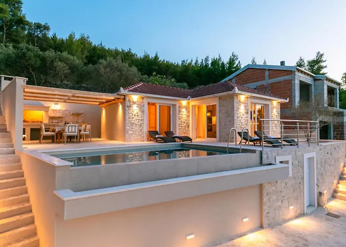 Silvana By Guide * Blato (Korcula)